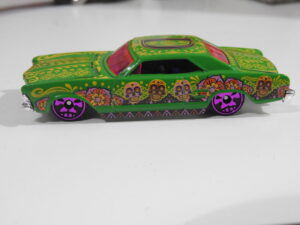 Hot Wheels '64 Buick Riviera - (FYC23) - Image 2