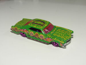 Hot Wheels '64 Buick Riviera - (FYC23)