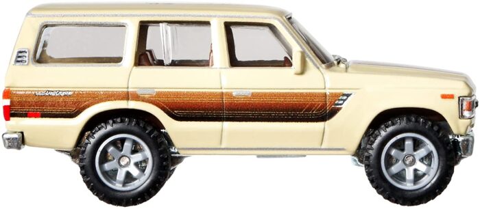 Hot Wheels Car Culture -Toyota Land Cruiser FJ60 (GRJ94) Cream - Image 4