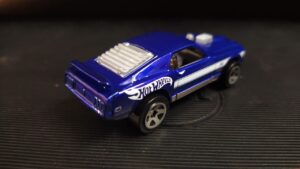 Hot Wheels - Ford Mustang Mach 1 (Uncarded) - Image 2