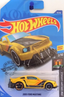 Hot Wheels - 2005 Ford Mustang (GHC22) - Yellow