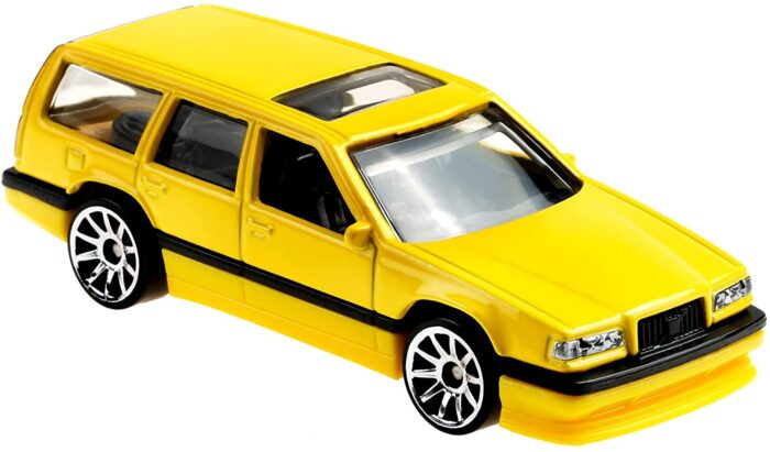 [Imported] Hot Wheels Volvo 850 Estate - (HCM41) Yellow - Image 4