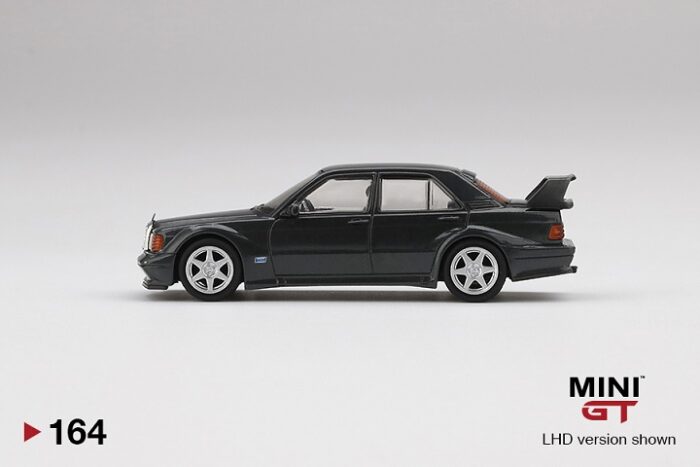 Mini GT - Mercedes Benz 190E 2.5-16 Evo II Black Pearl Metallic LHD - Image 4