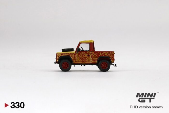 Mini GT - Land Rover Defender 90 Pickup 2022 Chinese New Year Edition HK Exclusive - Image 4
