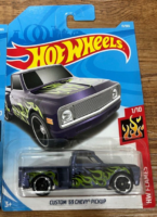 Hot Wheels Custom 69 Chevy Pickup Purple - FJW60 - Blister Cracked