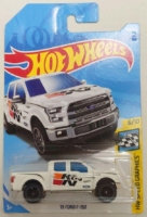 Hot Wheels - Ford F-150 Raptor 17 White (DVB69) [Blister Dent].