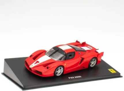 Altaya Ferrari FXX Year 2005 with display case - Red w/white stripe 1:43 Scale
