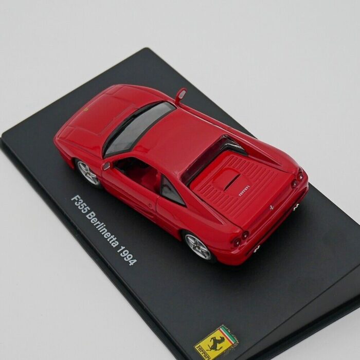 Altaya Ferrari F355 Berlinetta year 1994 with Display Case - Red 1:43 Scale - Image 7