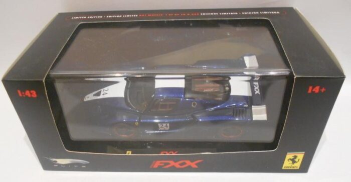 [Imported] Hot Wheels Elite - Ferrari FXX #24 year 2006 Tour de France blue with white stripes 1:43 Scale - Image 3