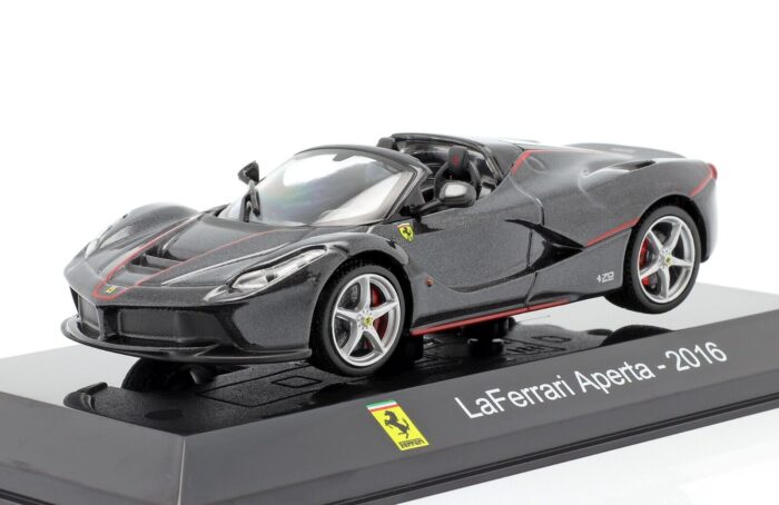 Altaya Ferrari LaFerrari Aperta year 2016 with Display Case - Black 1:43 Scale - Image 2
