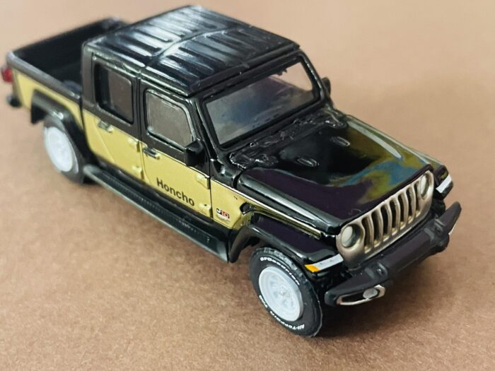 Greenlight - Jeep Gladiator (Uncarded) - Image 2
