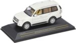 First 43 Mitsubishi Pajero 4WD 2010 Pearl White 1:43 Scale