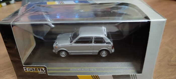 First 43 Suzuki Alto (Maruti 800) 1979 Silver 1:43 Scale - Image 4
