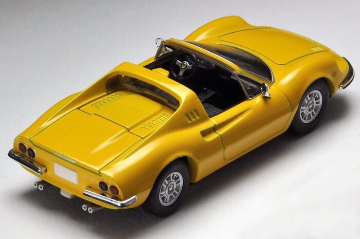 Tomica Limited Vintage 1/64 Ferrari Dino 246 GTS Yellow - Image 2