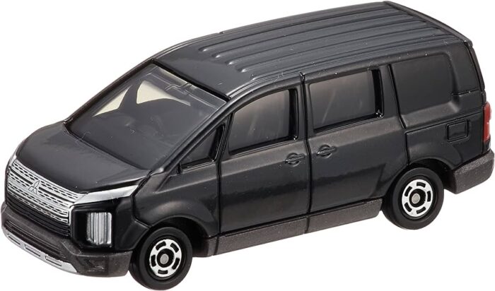 Tomica # 39 - Mitsubishi Delica. - Image 2