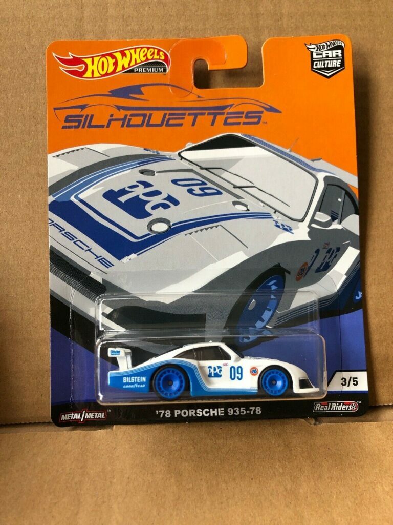 Hot Wheels – Silhouettes – 78 Porsche 935-78 – (FYN67) – Crazy 4 Diecasts