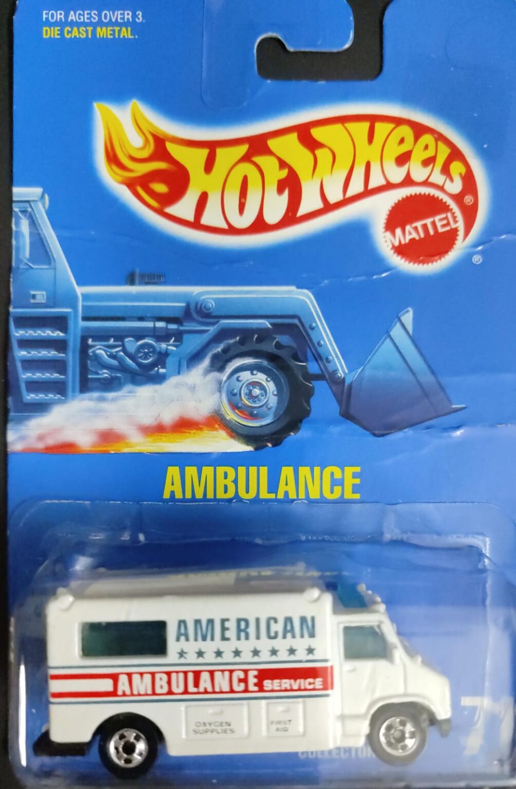 Hot Wheels – Ambulance (1792). – Crazy 4 Diecasts