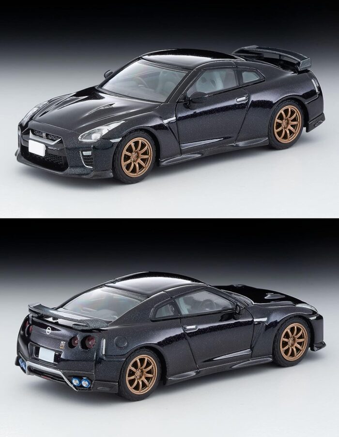 TLV-N266b - 2022 Nissan GT-R Premium Edition T-spec (Midnight Purple) - Image 2