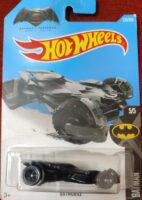 Hot Wheels - Batmobile (DHP34).