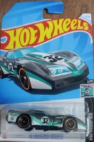 Hot Wheels - 76 Greenwood Corvette (HTD67)