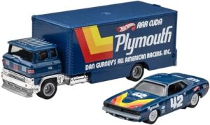 Hot Wheels Team Transporter - 70 Plymouth Aar Cuda & Sakura Sprinter [Imported]. - Image 2
