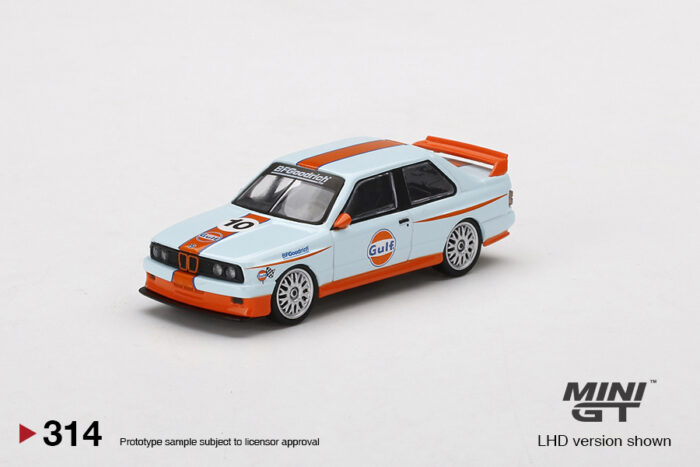 MINI GT - BMW M3 (E30) Gulf (LHD) U.S. Limited - MiJo Exclusive - Image 2
