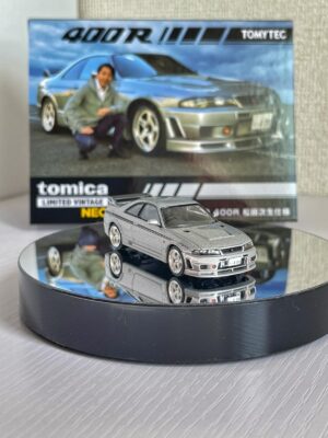 Tomica Limited Vintage NEO 1/64 Nismo 400R Nissan Skyline R33 - Silver - Image 5