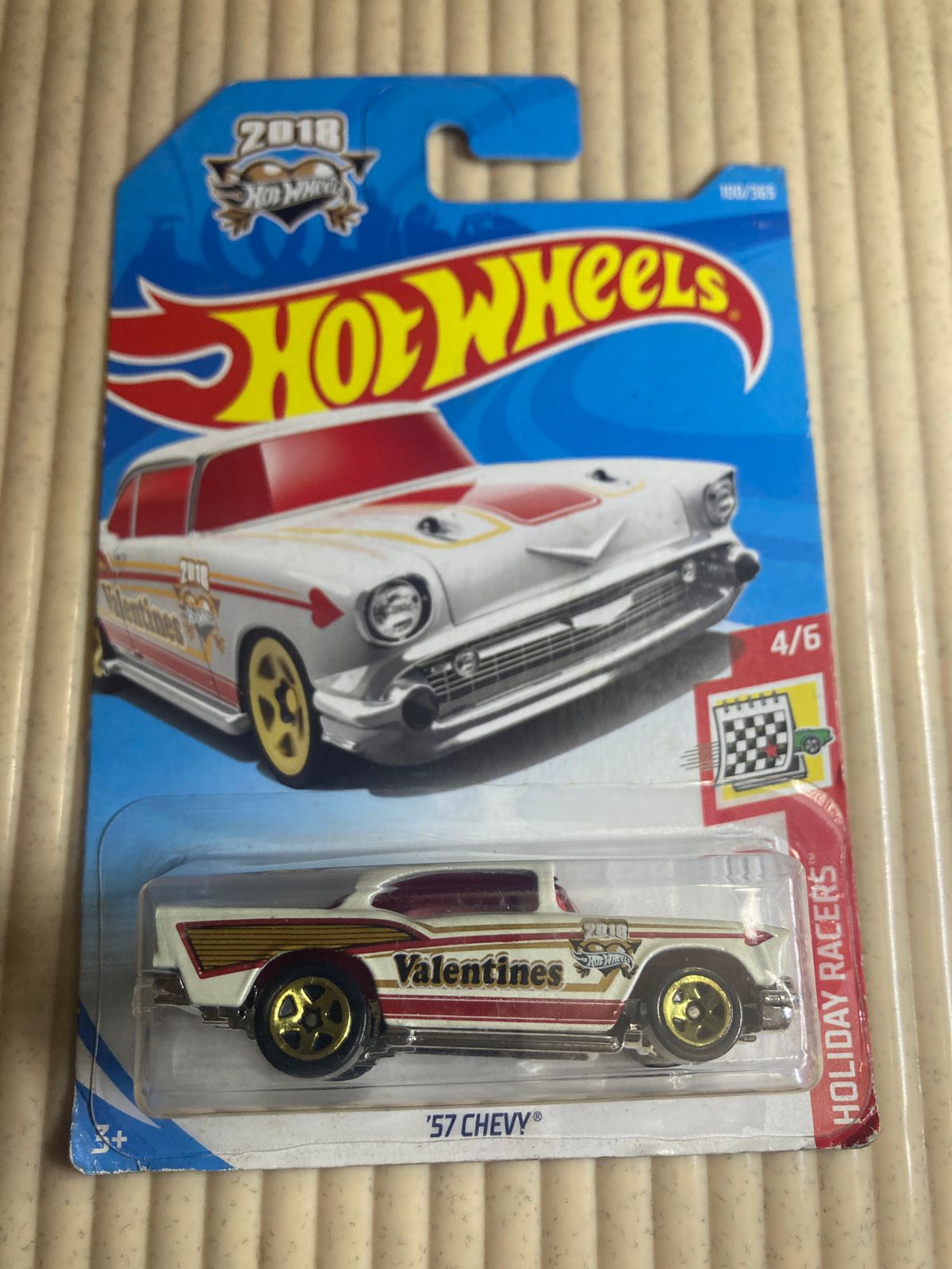 57 Chevy Valentines - FJW21 57 Chevy - White - 2018 Valentines Special Version ***Blister Cracked*** - FJW21 - Image 1