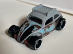 Hot Wheels - Custom Volkswagen Beetle (Uncarded - Mint).