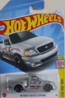 Hot Wheels - 99 Ford F 150 SVT Lightning (HTB07).
