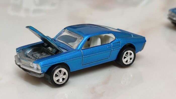 Johnny Lightning - Custom Ford Mustang (Uncarded). - Image 2