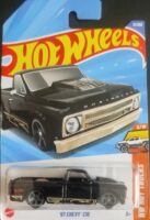 Hot Wheels - 67 Chevy C10 (HYX51) [Imported].