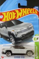 Hot Wheels - Silverado EV RST (HYX30) [Imported].
