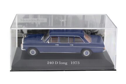 Altaya 1:43 - Mercedes 240 D Long 1973.