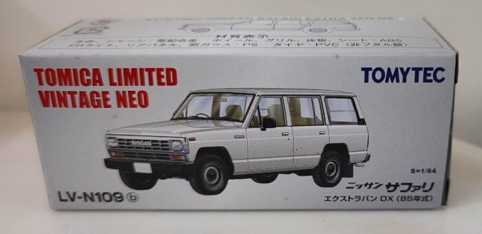 Tomica Limited Vintage Neo 1/64 LV-N109b - Nissan Safari Extra Van DX White. - Image 2