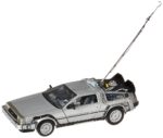 DMC Delorean The Time Machine - Back to The Future (1:24).