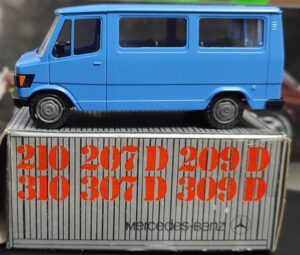 Mercedes Benz 210 207 D 209 D 310 307 D 309 D (1:50). - Image 2