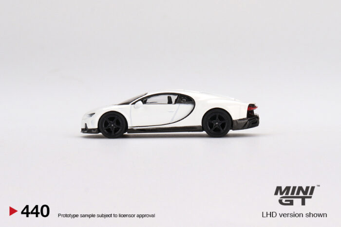 MINI GT - Bugatti Chiron Super Sport - White - Image 4