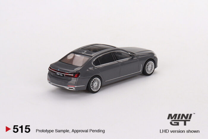 MINI GT - BMW 750Li xDrive - Bernina Grey Amber Effect - Image 3