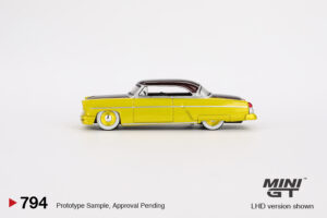 MINI GT - Lincoln Capri Hot Rod 1954 - Lime Yellow - Image 4