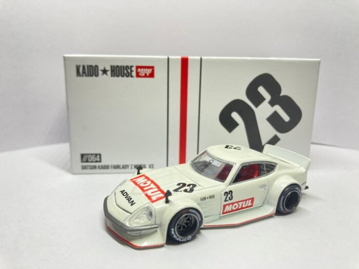 KAIDO HOUSE - Datsun KAIDO Fairlady Z - MOTUL V3 - White - Unsealed Mint - Image 2