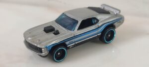 Hot Wheels - Ford Mustang Mach 1 (Uncarded)
