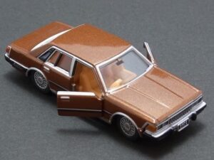 Tomica Limited - Cedric 280E Brougham. - Image 2