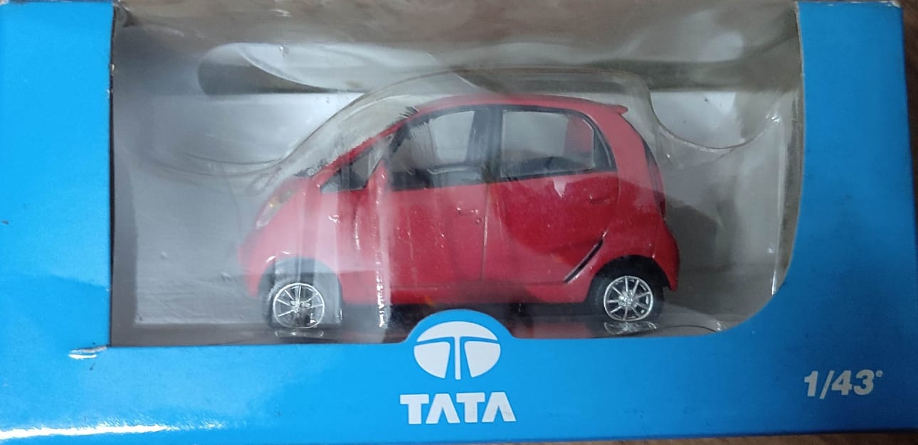 WhatsApp Image 2026-03-26 at 20.30.48 Norev 1:43 - Tata Nano. - Image 1