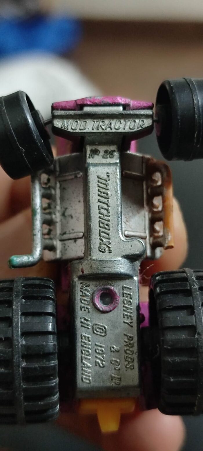 Matchbox Lesney - Mod Tractor. - Image 2