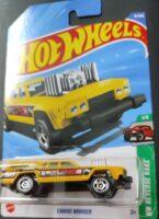 Hot Wheels - Cruise Bruiser (HYX77).