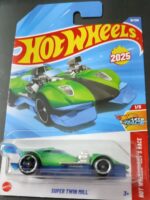 Hot Wheels - Super Twin Mill (JBB72).