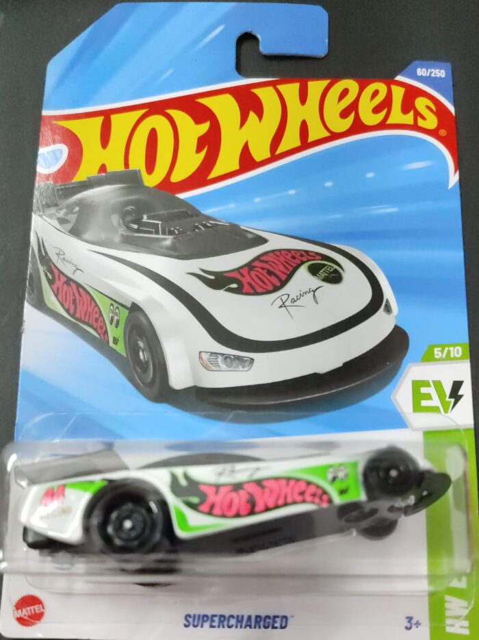 Hot Wheels - Supercharged (HYX64) [Bad Card]. - Image 1