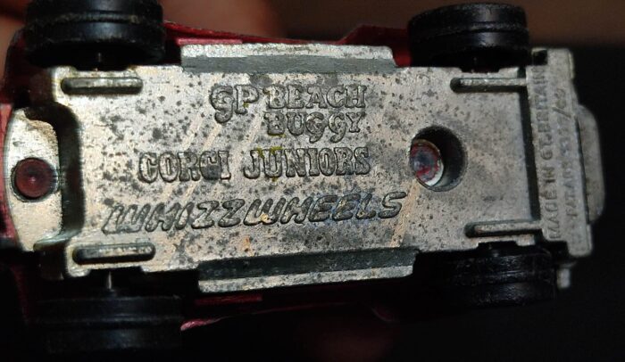 Corgi - Beach Buddy. - Image 2