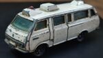 Tomica - Toyota Hiace Commuter.